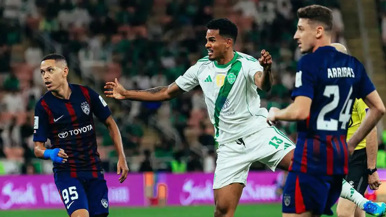 قائمة القنوات الناقلة وموعد مباراة الأهلي السعودي وماتشيدا زيليفيا الياباني المرتقبة